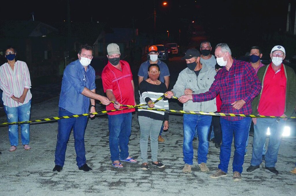 Prefeitura de Anita Garibaldi inaugura calçamento na Rua Friedoldo Wergutz