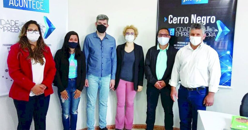 Cerro Negro inaugura a Sala do Empreendedor