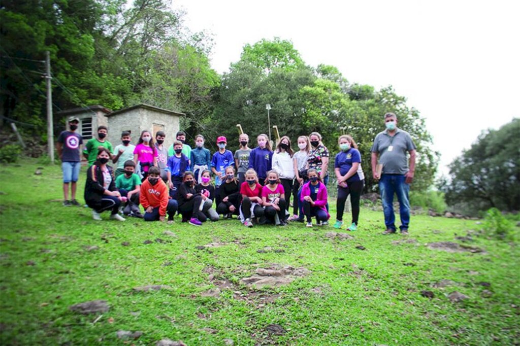 Alunos visitam estação meteorológica em Celso Ramos