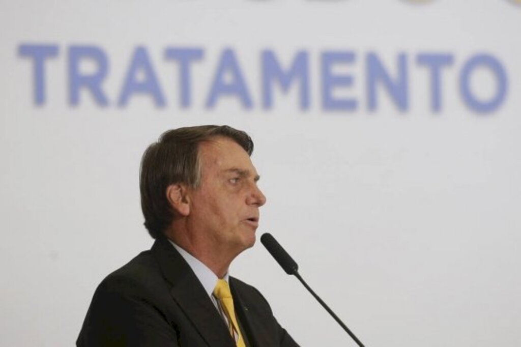 Bolsonaro diz que vacina não é questão de Justiça