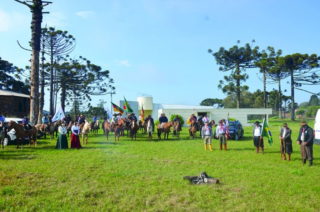 Esmeralda realizou abertura dos Festejos Farroupilhas 2021