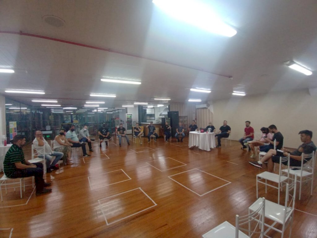 Divulgação. - Reunião foi realizada na noite de terça-feira (20).