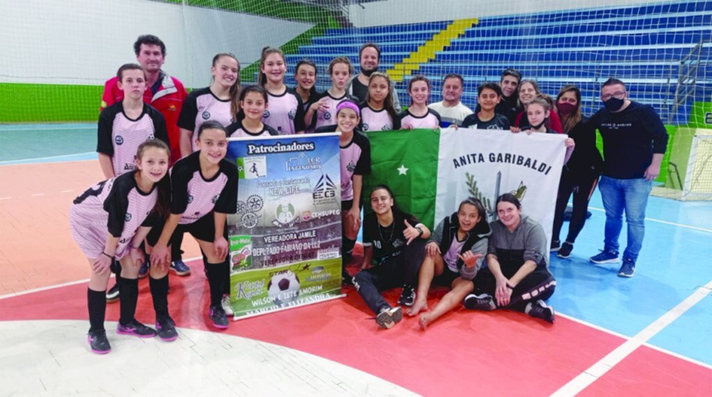 Anita Garibaldi estreia com vitória na Liga Catarinense de Futsal Feminino