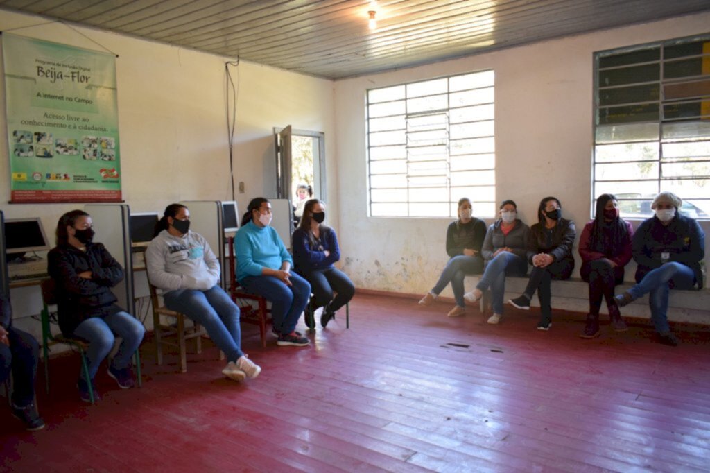 Pré-conferência de Assistência Social é realizada na comunidade de São Roque dos Gramados  em Cerro Negro