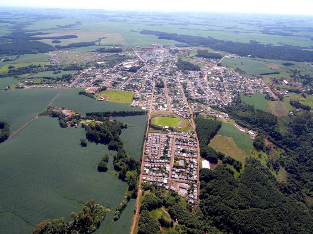 MB Comunicação Empresarial/Organizacional  Jornalista Responsável ? Marcos A. Bedin ? MTE SC 0008 - Imagem panorâmica de Palma Sola, no extremo oeste catarinense.