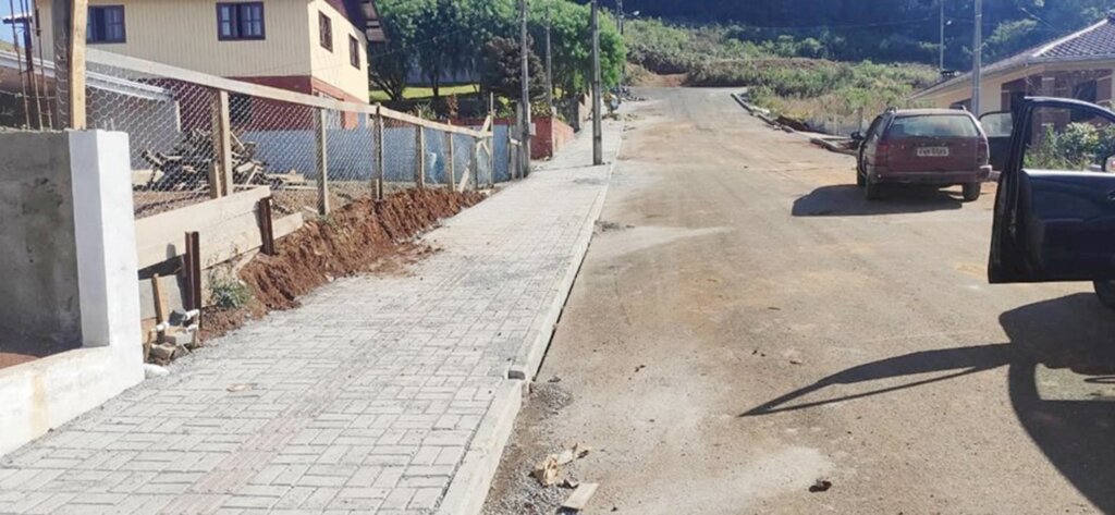 Investimento na  infraestrutura urbana em Abdon Batista