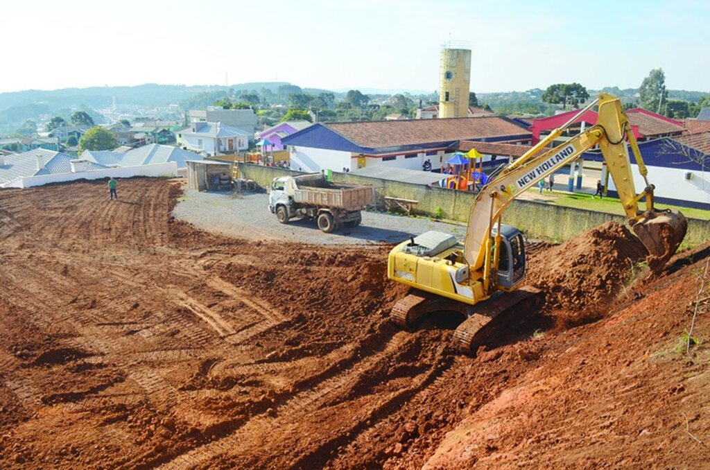 Estrutura do C.E.I. Anir  Dalmora do Bairro Borges  está sendo ampliada em Anita Garibaldi