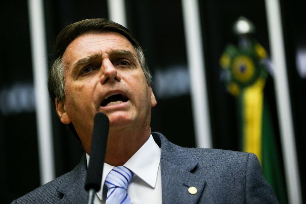 Decreto presidencial irá conceder posse de arma no Brasil