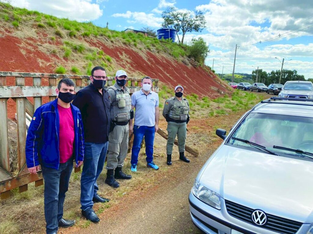 Prefeitura de Pinhal da Serra inicia Drive-Thru de vacinação contra o coronavírus