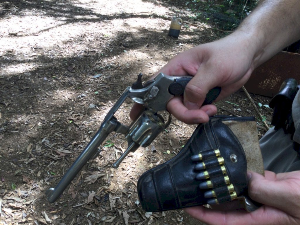 Polícia realiza prisão por posse irregular de arma de fogo em Pinhal da Serra