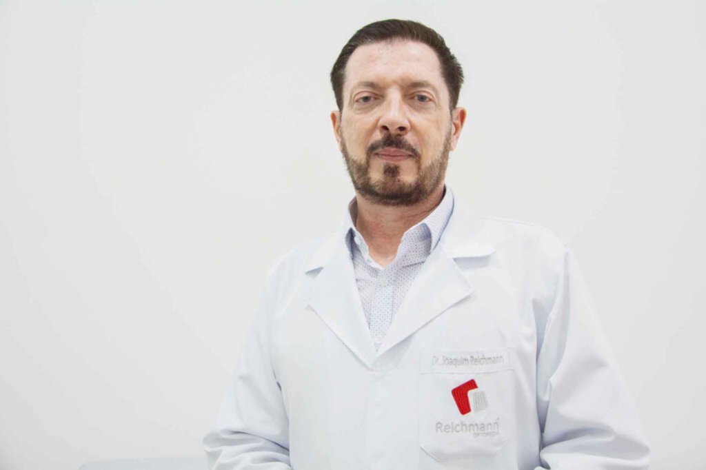 MB Comunicação Empresarial/Organizacional Jornalista Responsável ? Marcos A. Bedin ? MTE SC 00085 - Médico ortopedista e traumatologista Joaquim Reichmann.