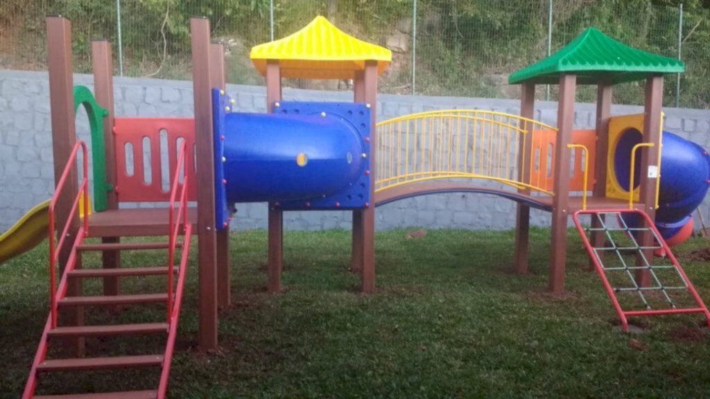 Novos parques infantis para escolas de Concórdia