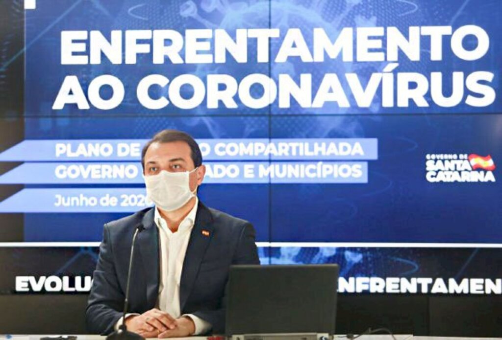 Foto: Julio Cavalheiro / Secom - Governador de SC, Carlos Moisés.