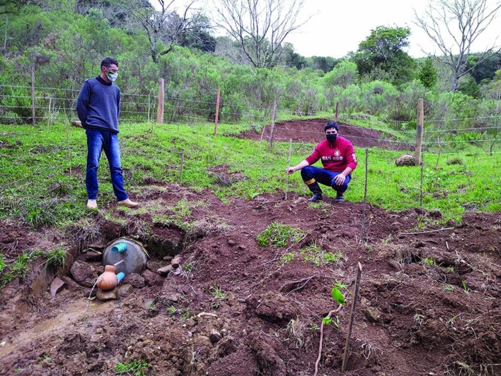 BAESA e ENERCAN premiam agricultores que protegem a natureza