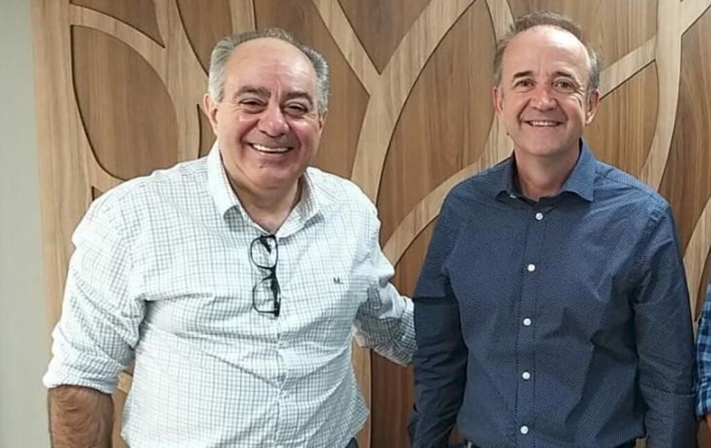 La Via Comunicação / Assessoria de Imprensa  Jornalista Veruska Tasca - FOTO ARQUIVO, TIRADA ANTES DA PANDEMIA: Orildo Severgnini e Saulo Sperotto (Crédito: FECAM)