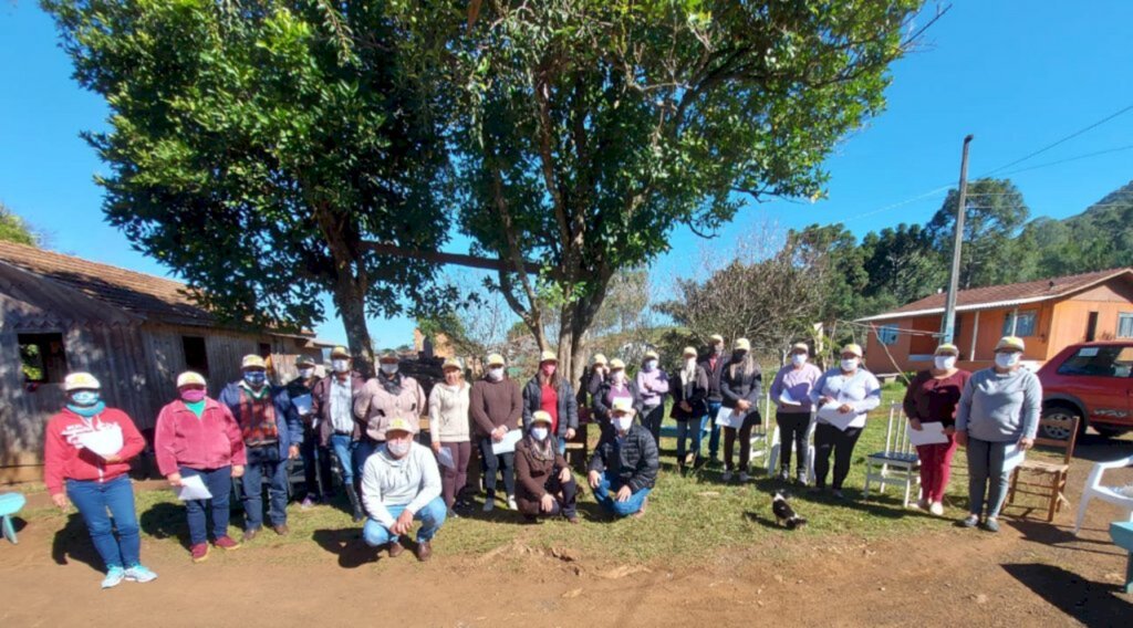 Secretaria de Assistência Social Municipal de Cerro Negro realiza reunião sobre o Programa de Aquisição de Alimentos da Agricultura Familiar (PAA)
