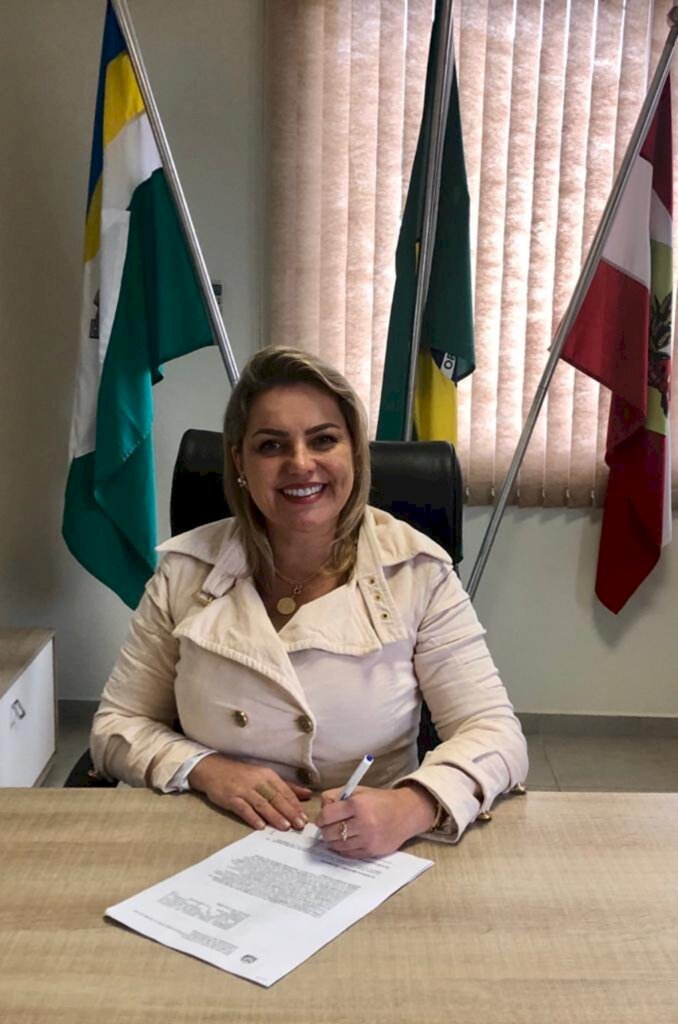 Assinado convênio de 12 milhões para recuperação de rodovias dos municípios de Joaçaba, Herval do Oeste e Luzerna