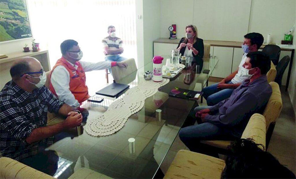 Estiagem: Prefeita Milena solicita recursos junto à Defesa Civil Estadual