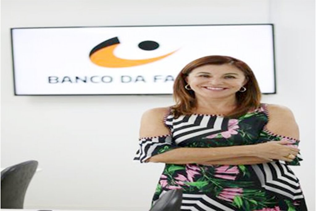 Apoio a quem enfrenta a pobreza