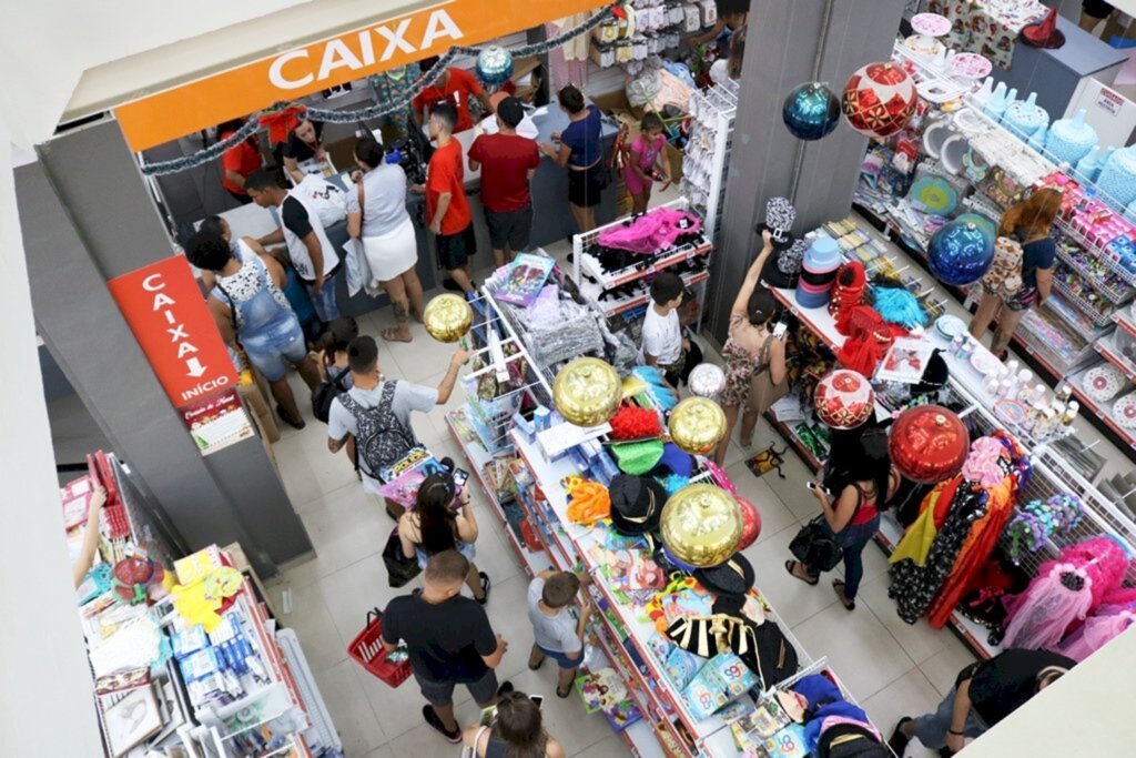 Guardar dinheiro é a principal meta financeira dos brasileiros em 2020