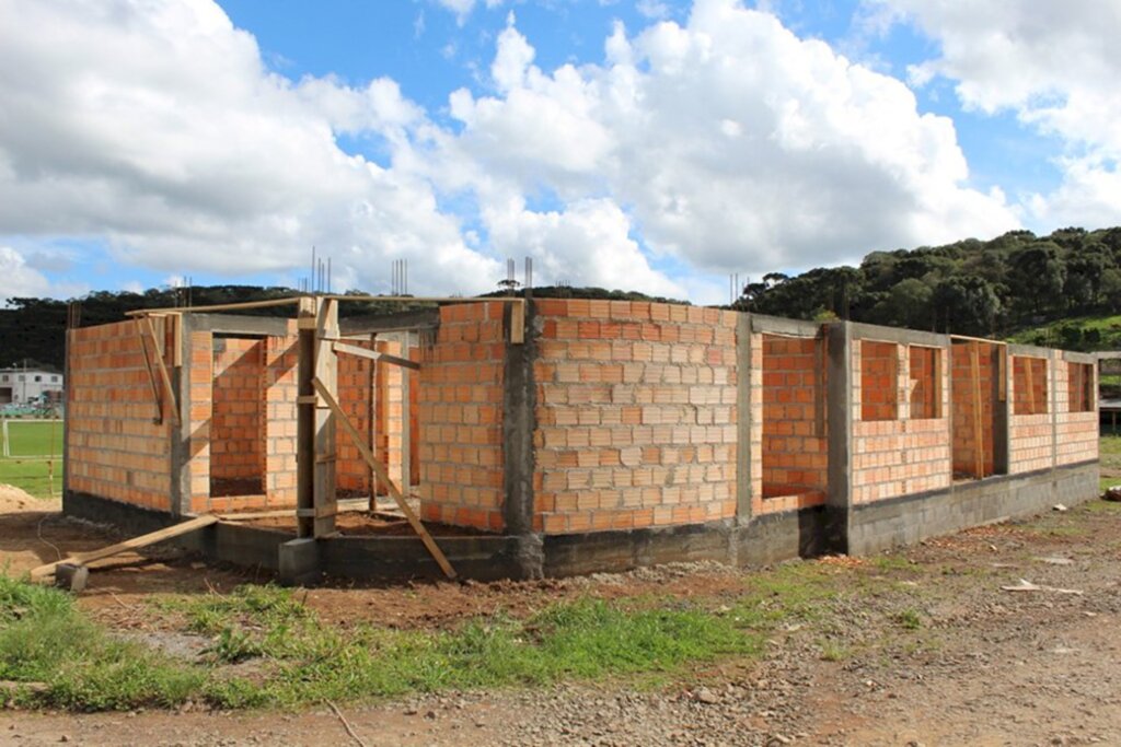 Andamento das obras  no município de Anita