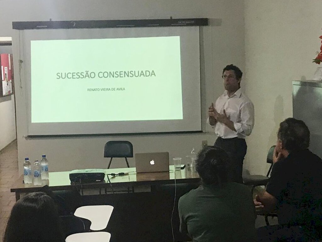 Informações aos produtores rurais de Campo Belo