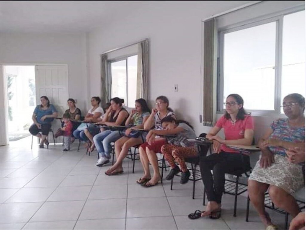 Assistência Social realiza reunião com beneficiárias do Bolsa Família em Cerro Negro