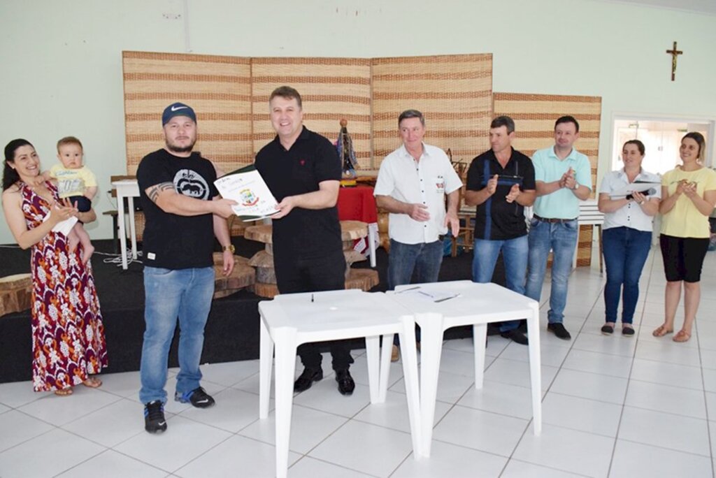 Assinada ordem de serviço para início das obras  da Casa da Memória de Abdon Batista