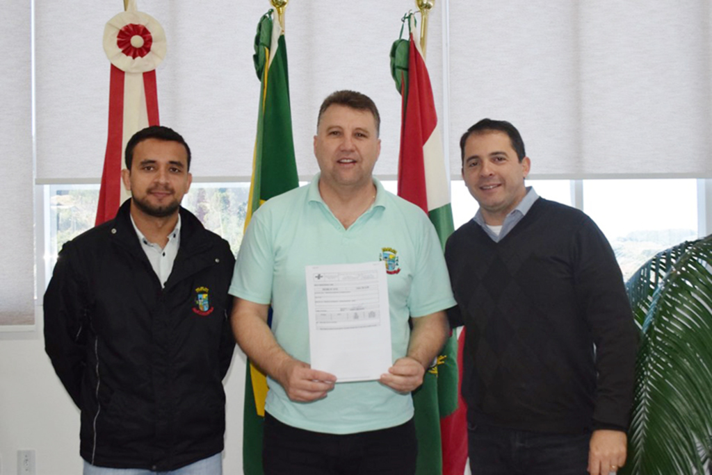 Projeto visa incentivar o artesanato local de Abdon Batista