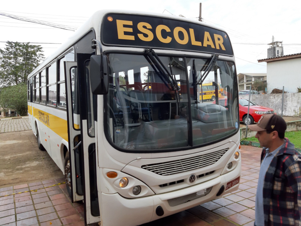 Transportes terceirizados passam por vistorias em Campo Belo