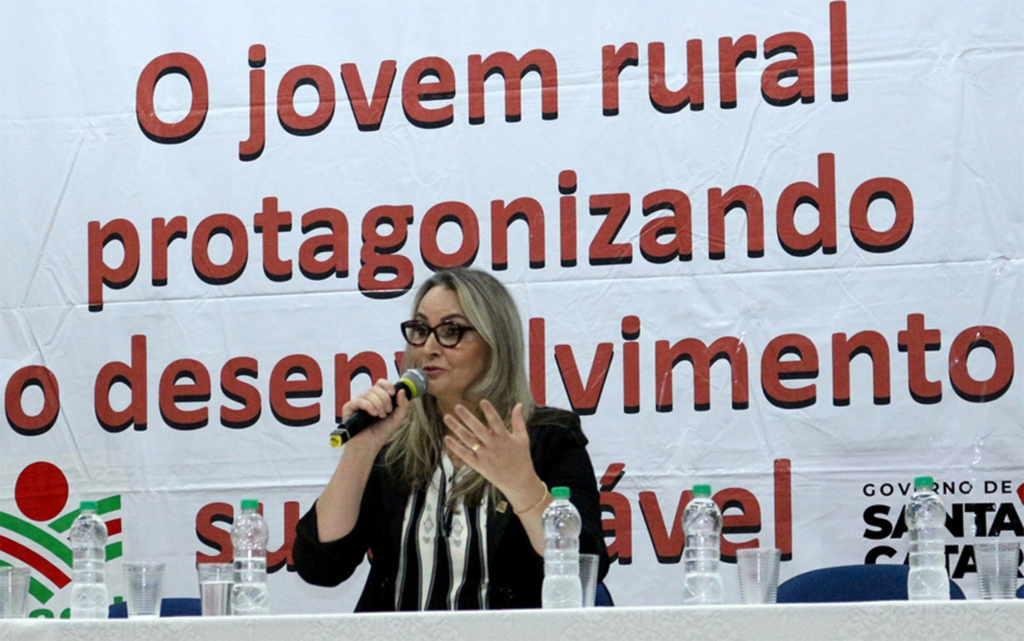 Vice-governadora de Santa Catarina defende à jovens empreendedores o o turismo no meio rural