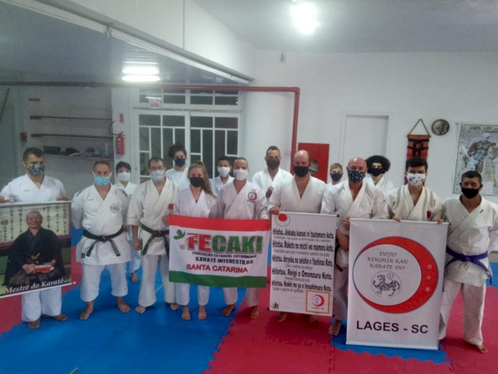 Sucesso a organização e realização Seminário Técnico de Karatê em Lages