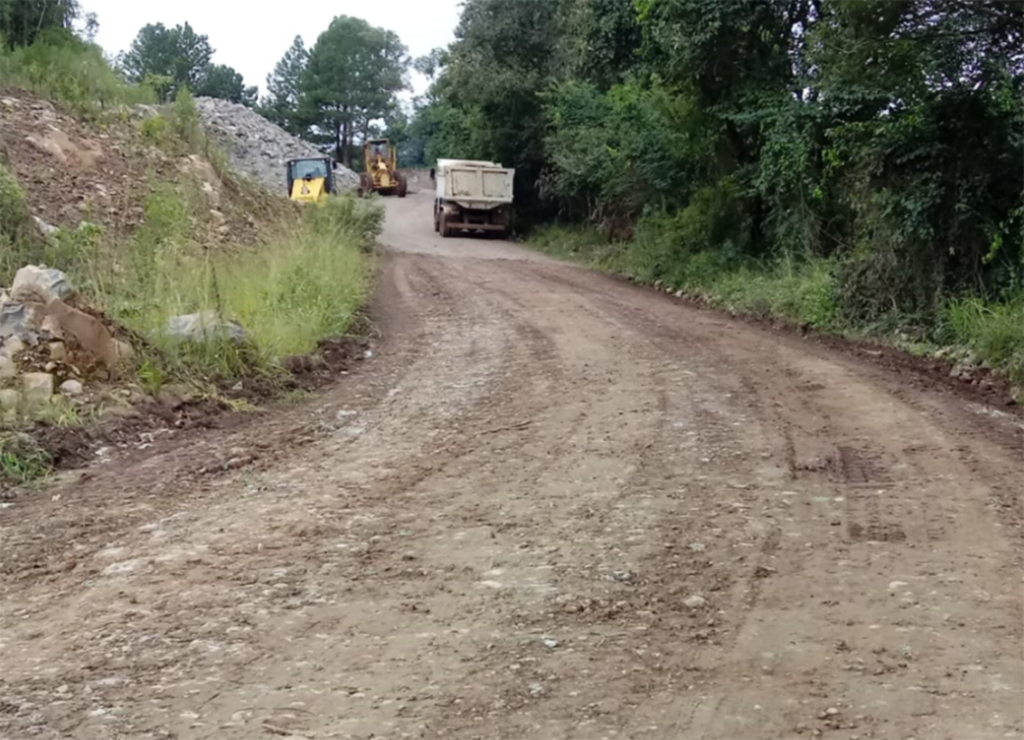 Prefeituras realizam ações emergenciais na SC-390