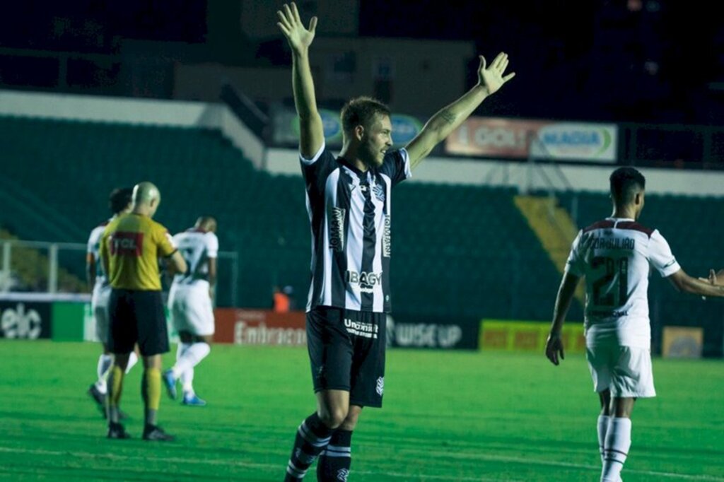 Patrick Floriani/FFC - Pedro Lucas renovou o contrato com o Figueirense