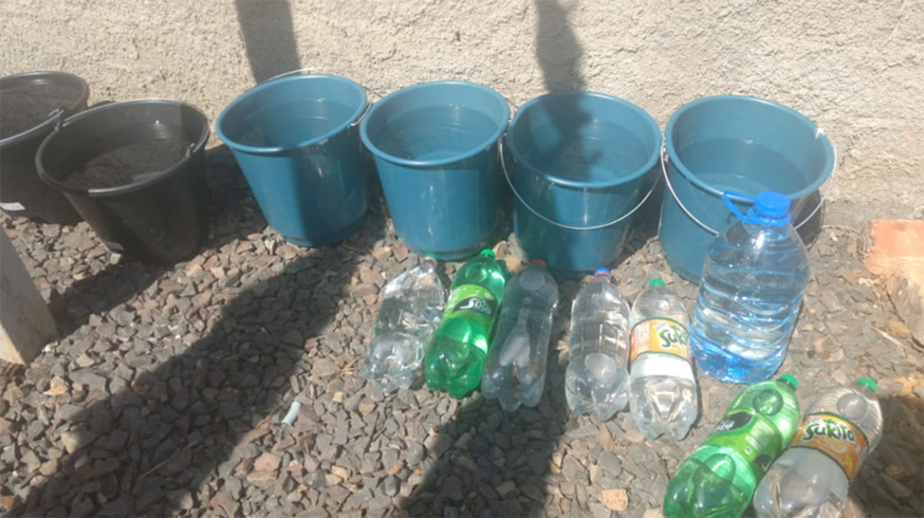 Moradores de Campo Belo sofrem com a falta de água