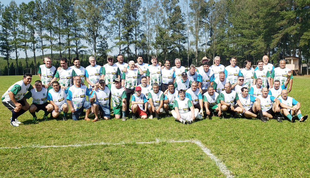 Tradicional encontro dos ex atletas da localidade de Barro Preto, município de Capinzal