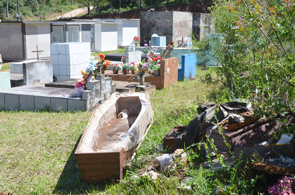 Desvendado o mistério do caixão em Anita