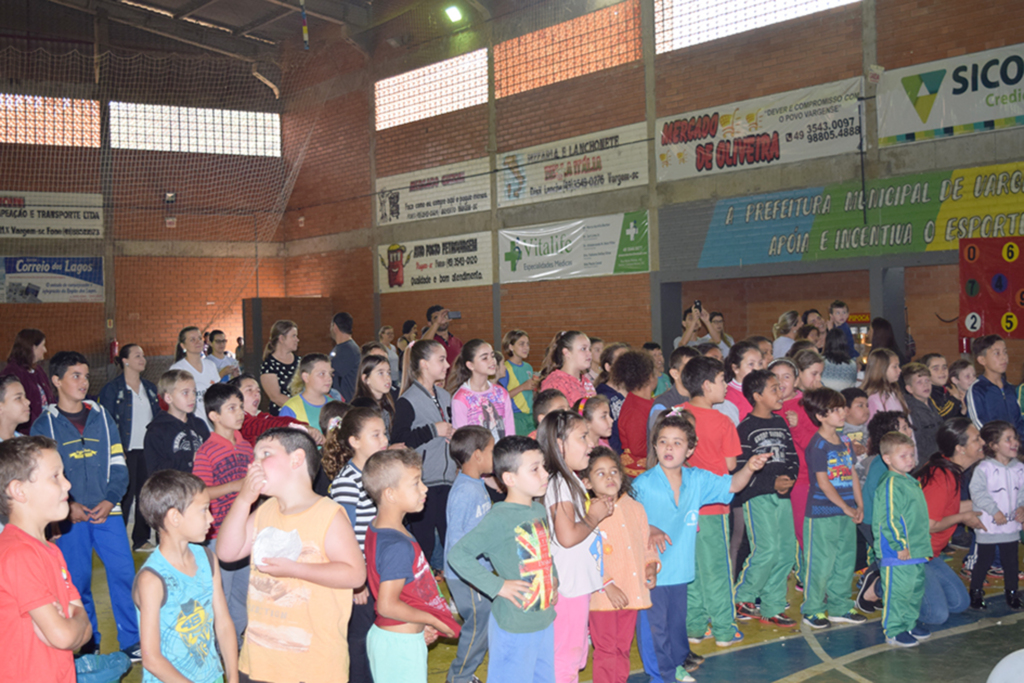 Crianças de Vargem participaram de dia festivo