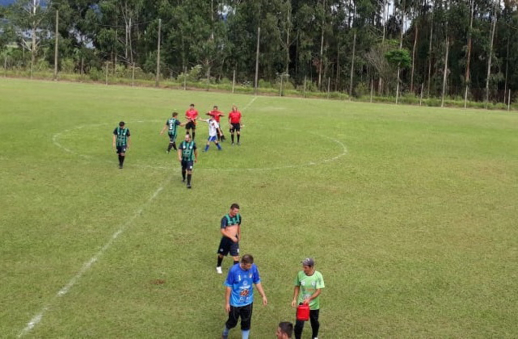 CAMPEONATO DE FUTEBOL