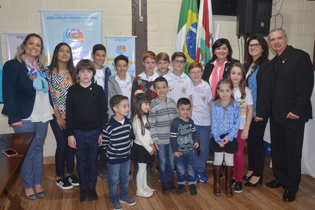 Rotary Club e Rota Kids de Anita  têm nova diretoria