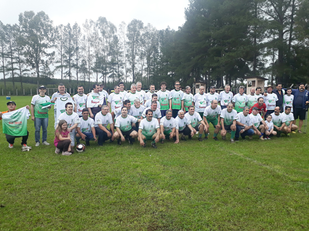 Tradicional encontro dos ex atletas da localidade de Barro Preto, município de Capinzal