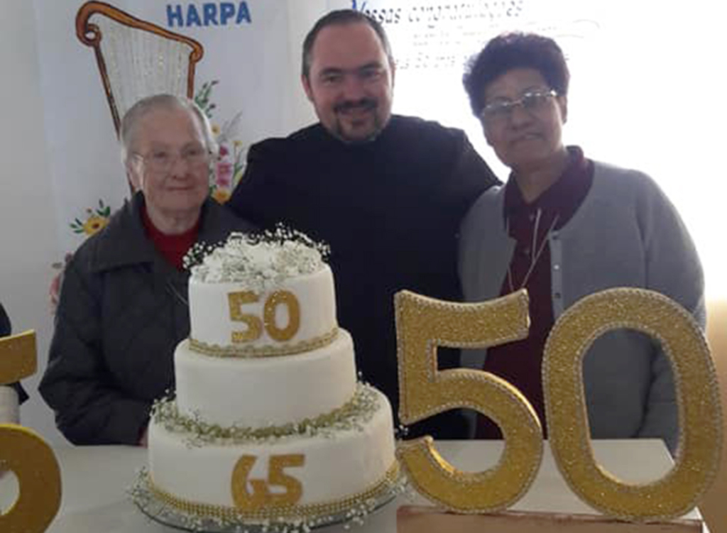 50 e 65 anos de vida consagrada