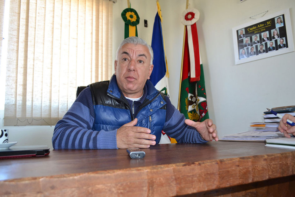 Ex-prefeito de Capão Alto é condenado a dois anos e oito de prisão por peculato