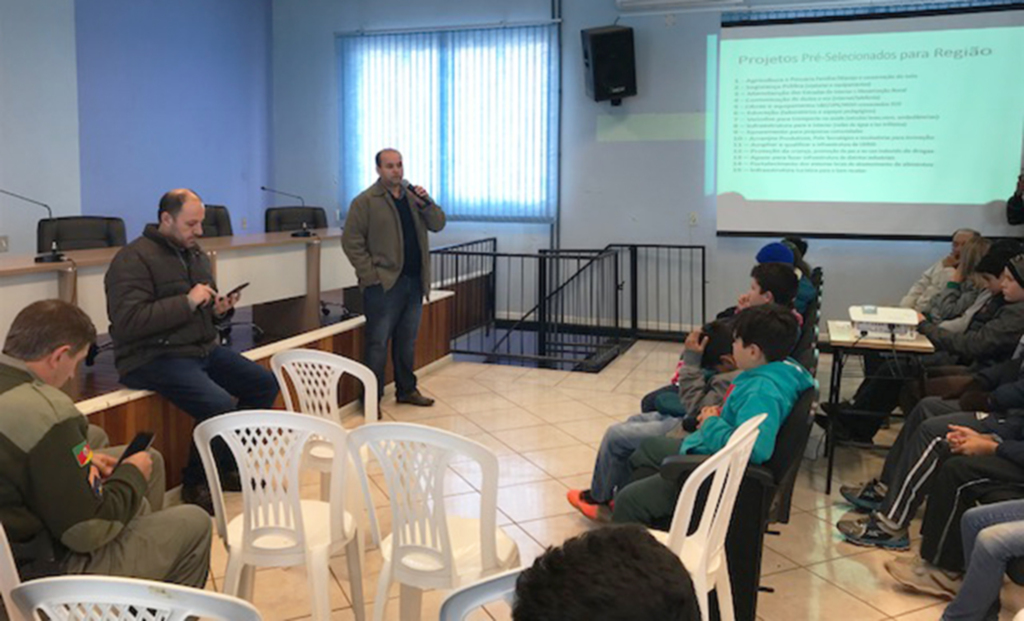 Consulta Popular contou a presença de mais de 175 moradores