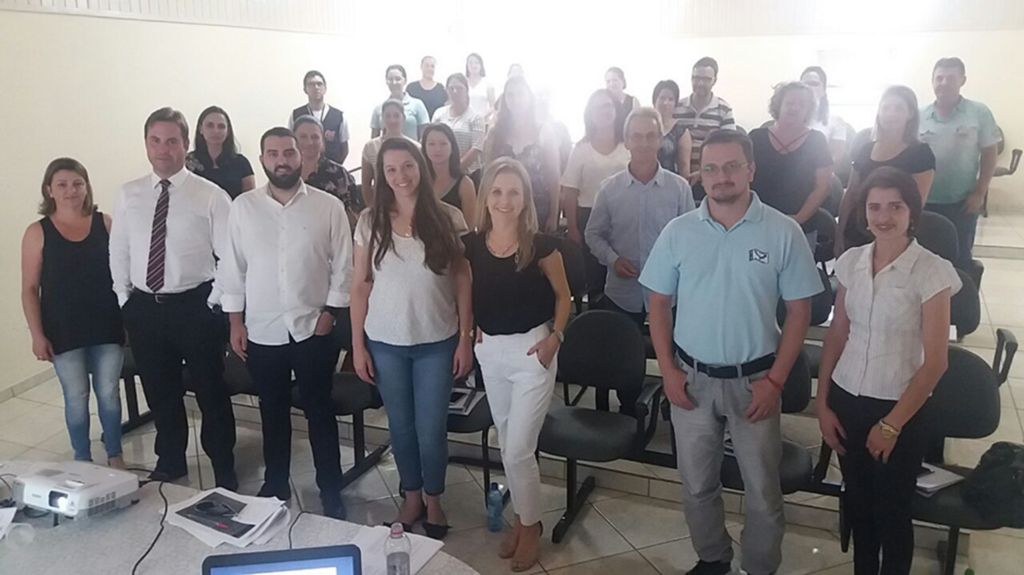 Profissionais participam de capacitação sobre o Marco Regulatório
