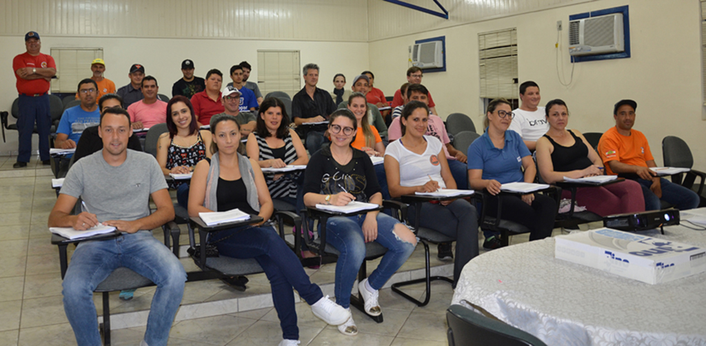 Inicia a primeira turma do CAAE em Anita Garibaldi