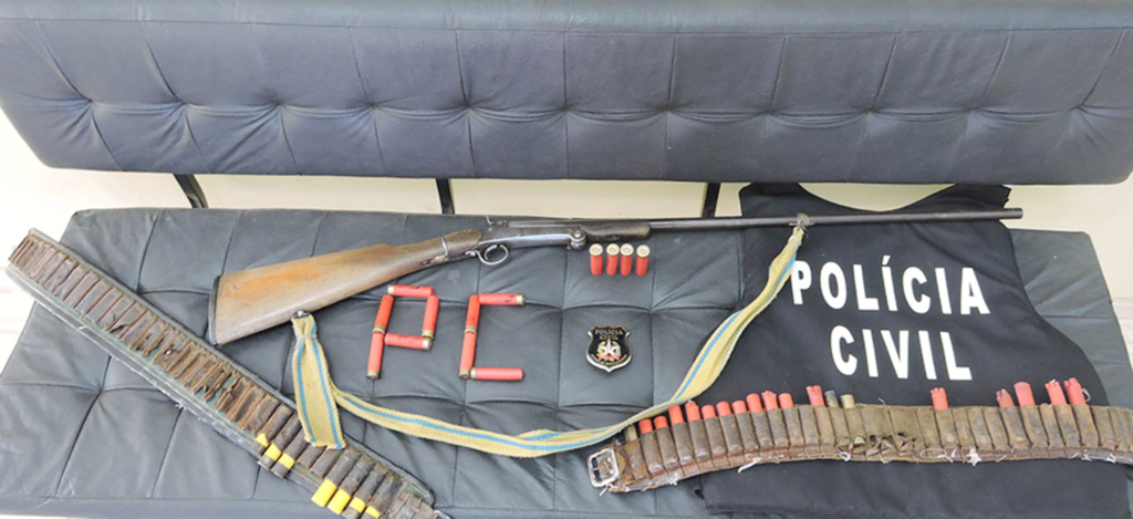Polícia Civil cumpre mandado de busca e apreensão