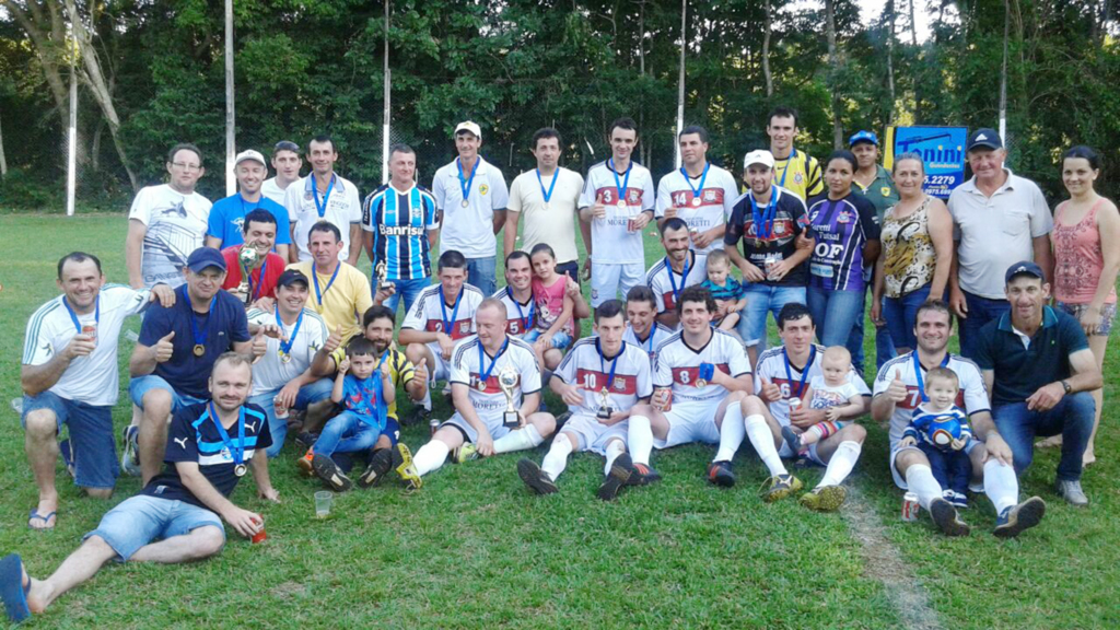 MORETTI SOCIETY É CAMPEÃO NA CATEGORIA LIVRE E VETERANO