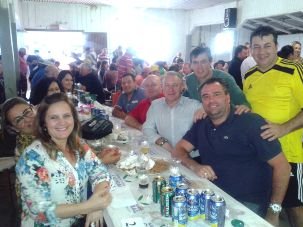 Encontro de ex-atletas de futebol de campo do Barro Preto