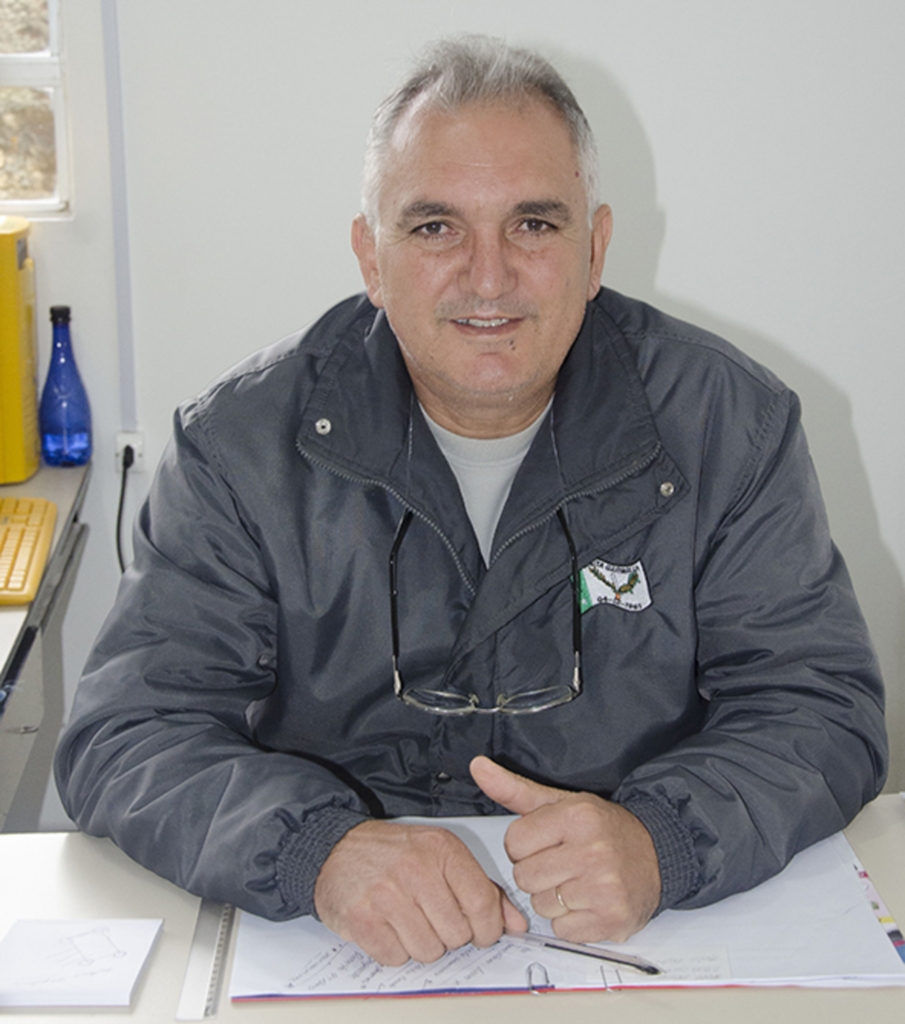 Sapateiro despede-se dos microfones da Rádio Alegria FM